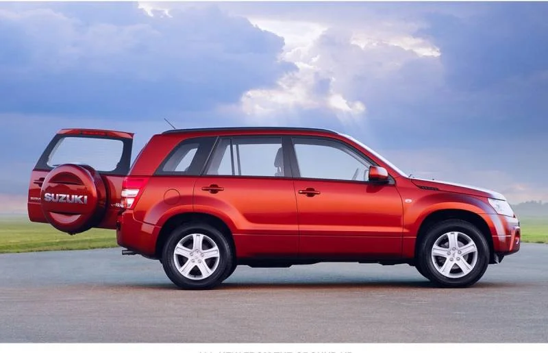 سوزوکی گرند ویتارا 2400